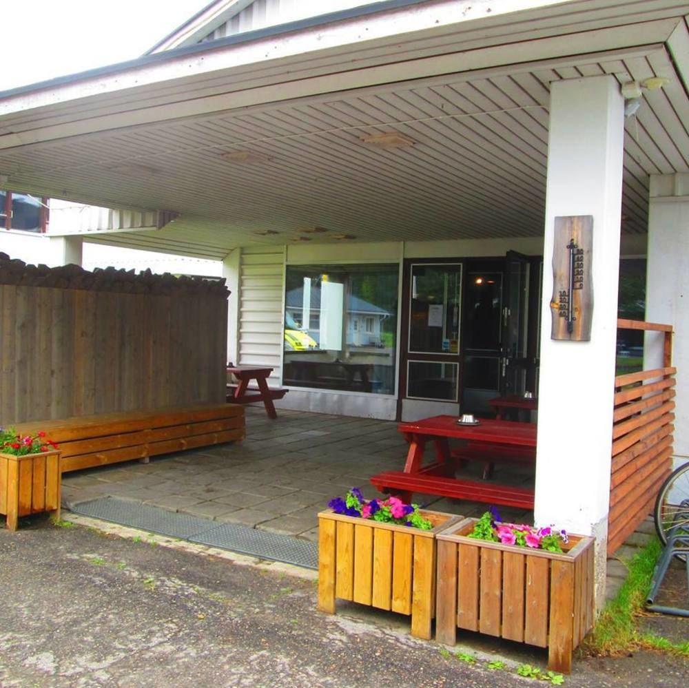 Hotel Kittilae Buitenkant foto
