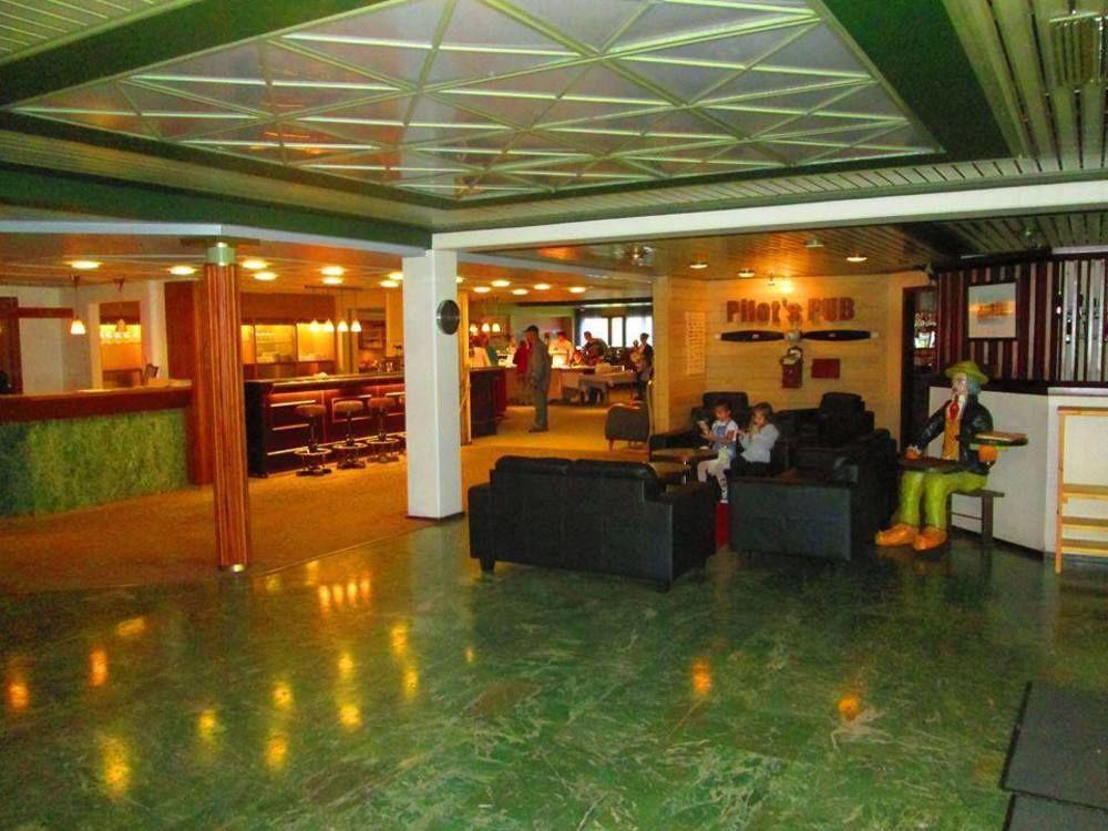 Hotel Kittilae Buitenkant foto
